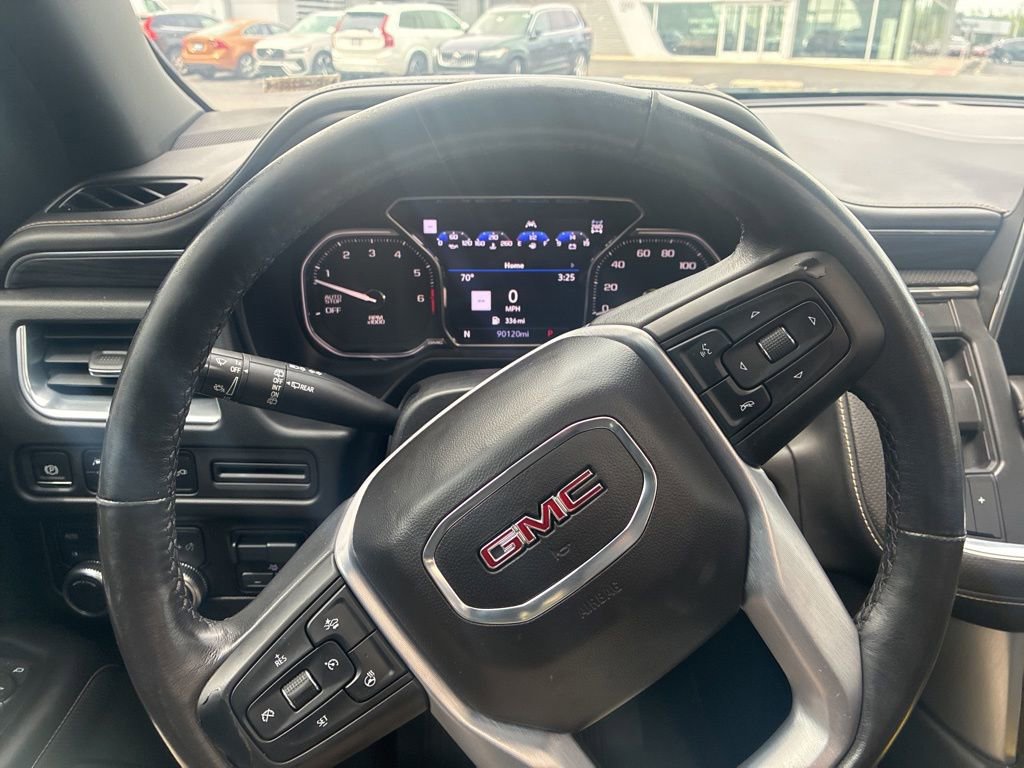 Used 2021 GMC Yukon SLT w/ SLT Luxury Plus Package AWD/4WD image 14