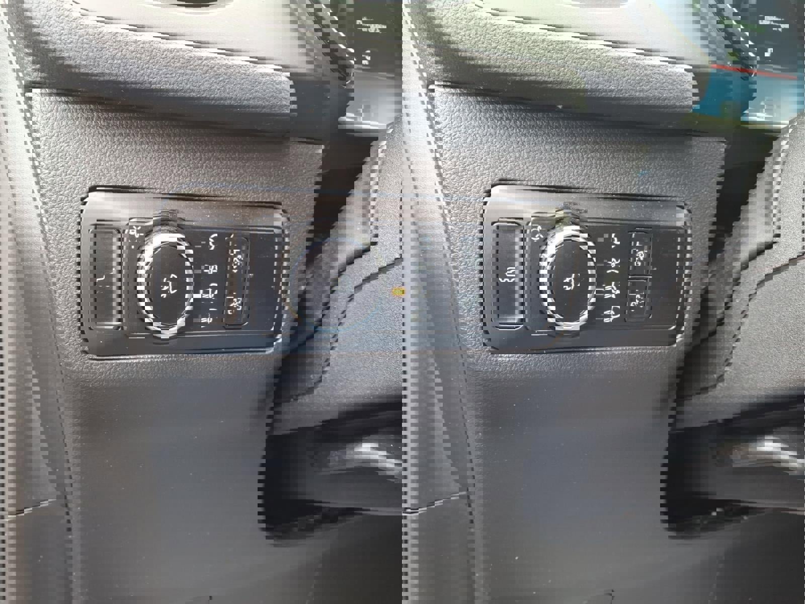 Used 2023 Ford Escape ST-Line Select w/ Tech Pack #2 image 16