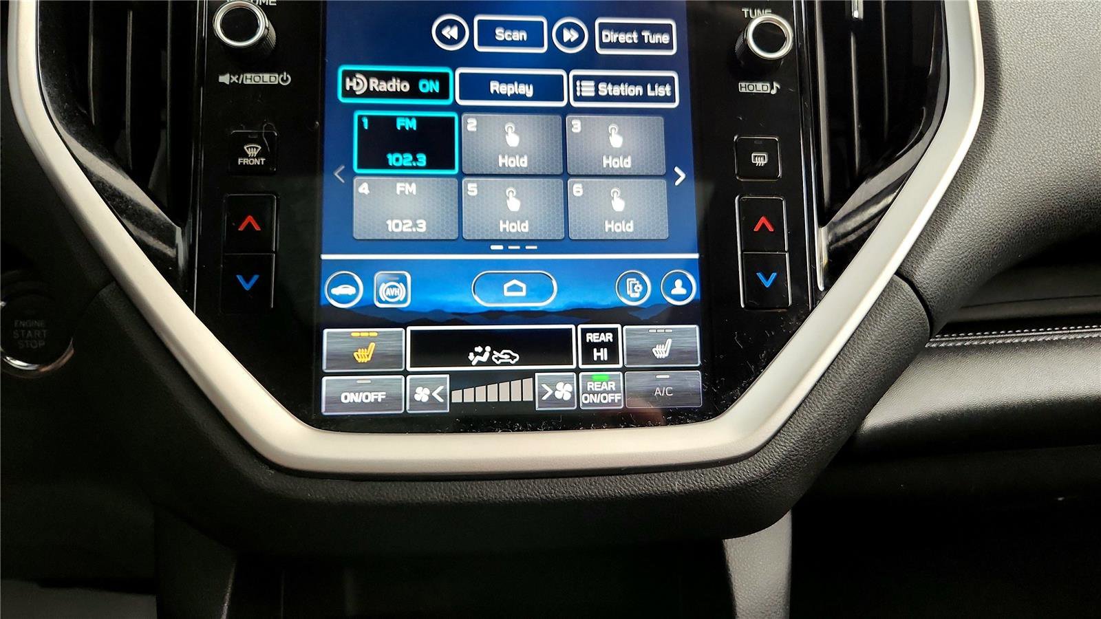 Used 2023 Subaru Ascent Limited w/ Technology Package image 30