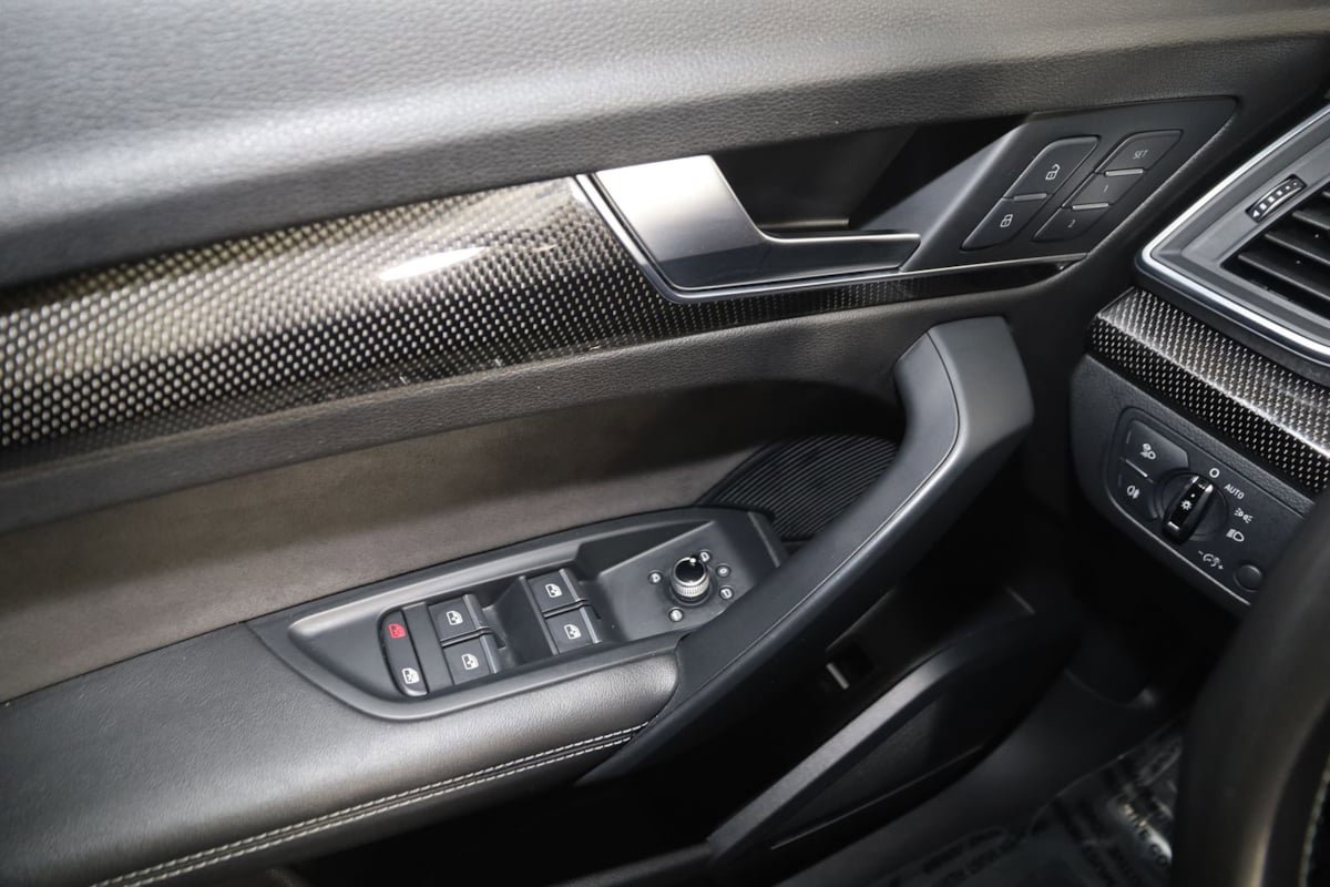 Used 2018 Audi SQ5 Premium Plus AWD/4WD image 33