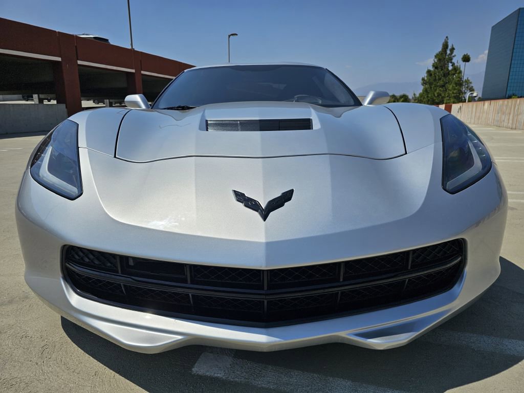 Used 2015 Chevrolet Corvette w/ Z51 Performance Package w/ 3LT Preferred Equipment Group image 4