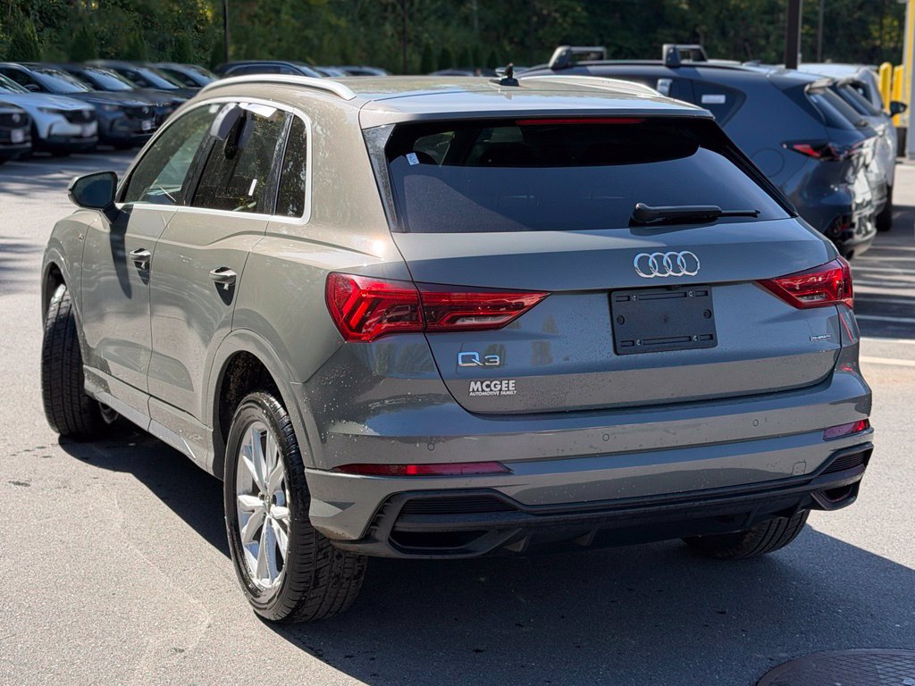 Used 2025 Audi Q3 2.0T Premium AWD/4WD image 3