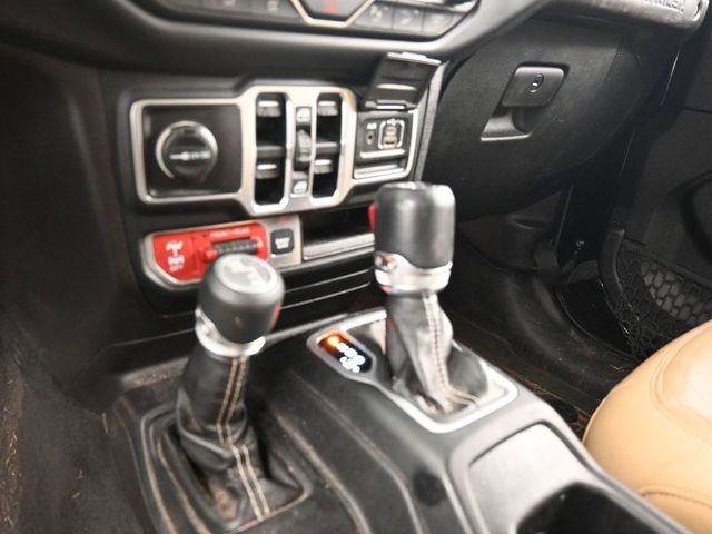 Used 2018 Jeep Wrangler Unlimited Rubicon AWD/4WD image 29