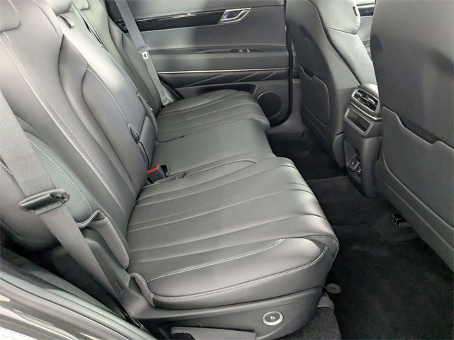 Used 2025 Genesis GV80 2.5T Standard image 31