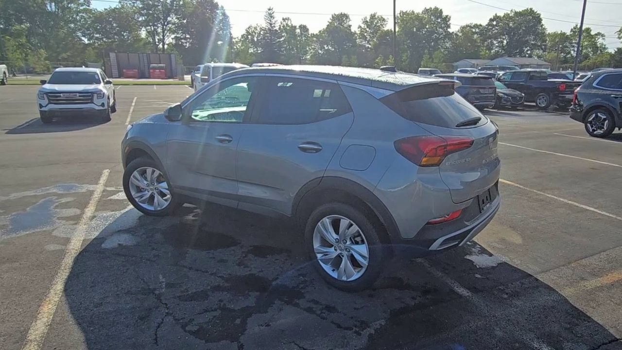 Used 2024 Buick Encore GX Preferred w/ Advanced Technology Package FWD image 7