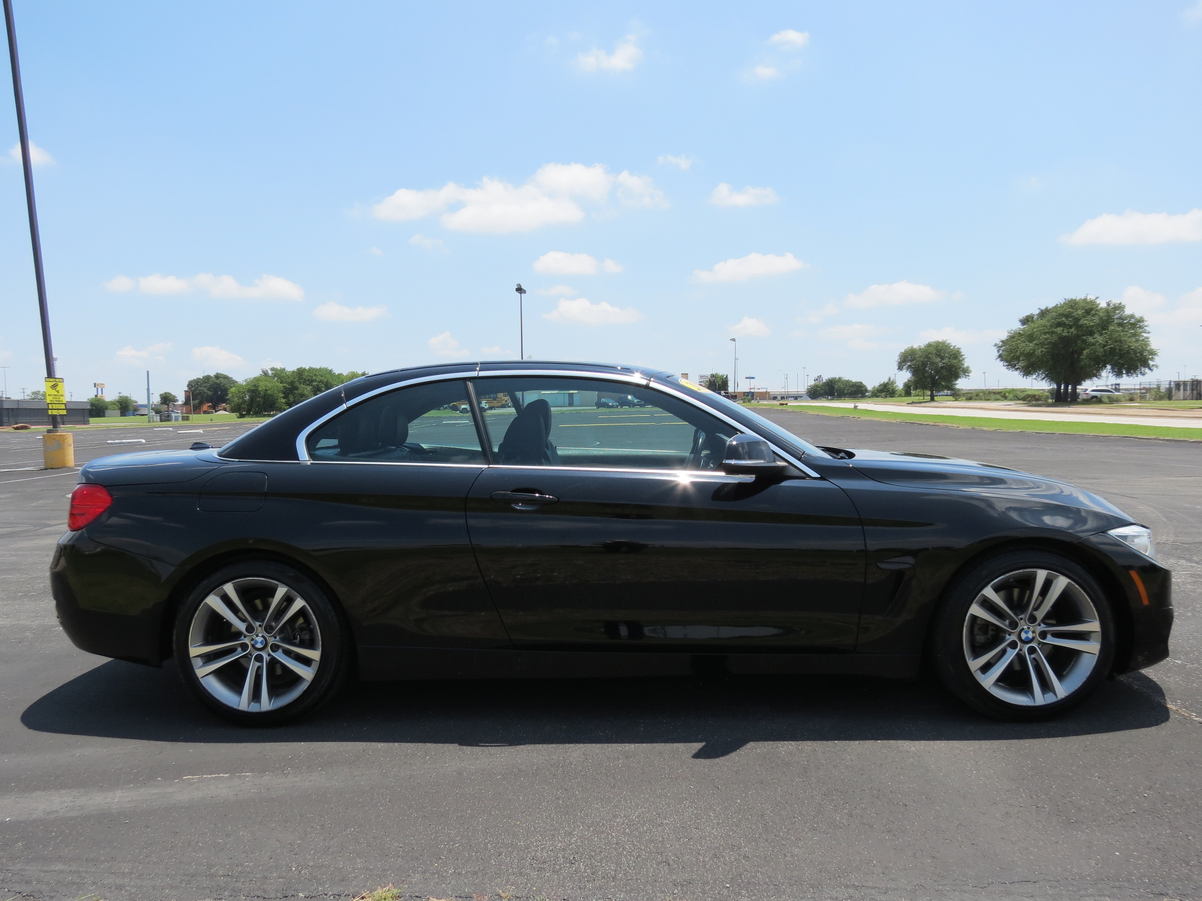 Used 2017 BMW 430i Convertible RWD image 7