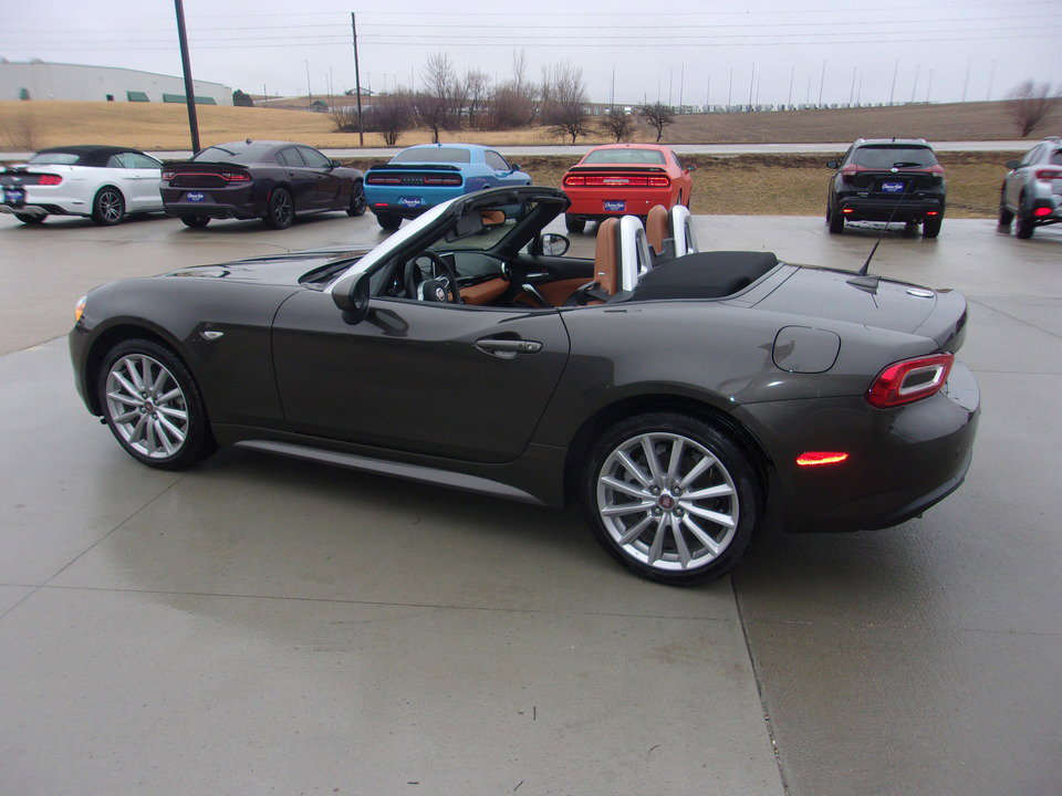 Used 2019 FIAT 124 Spider Lusso w/ Convenience Group image 10
