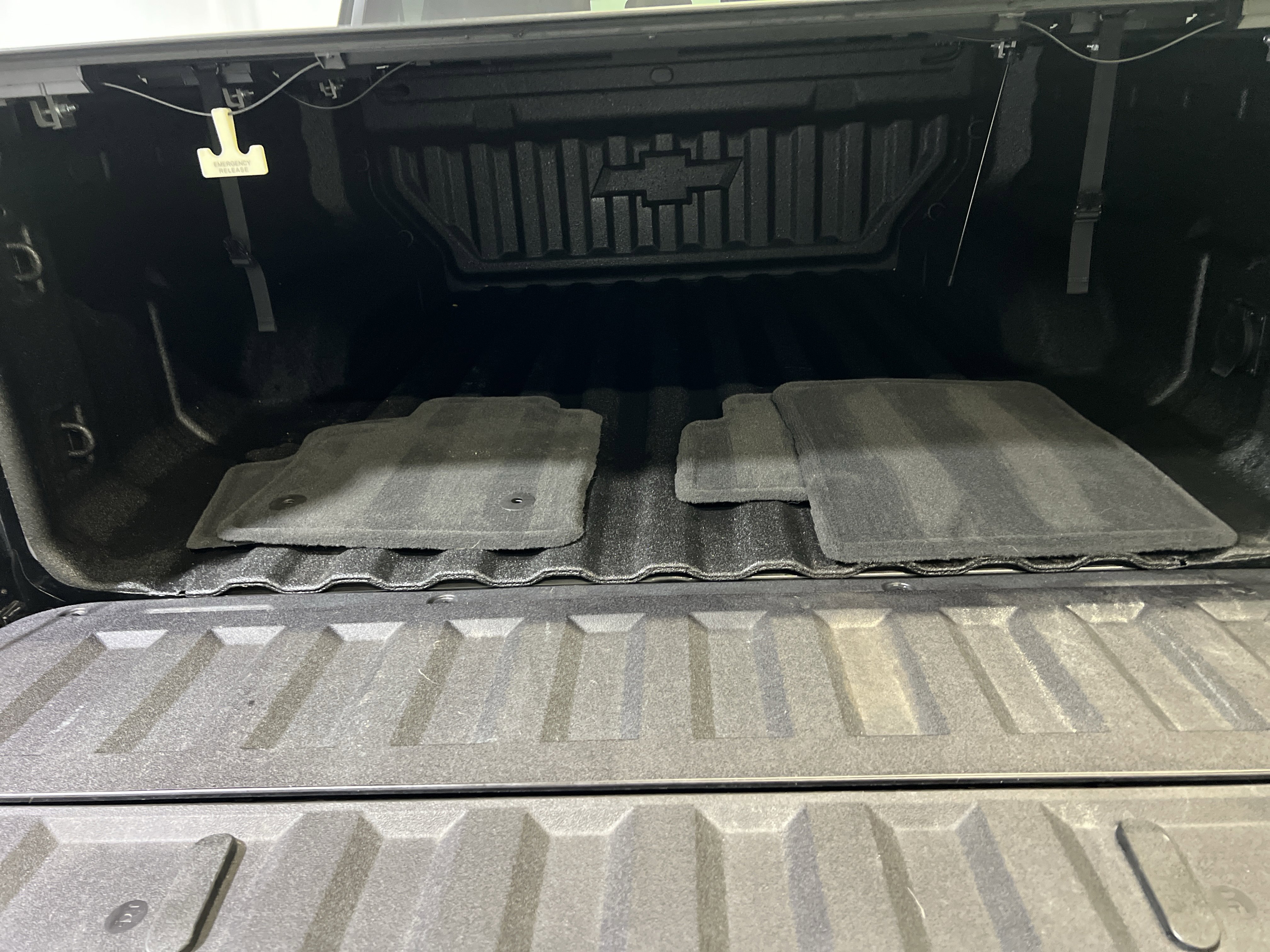 Used 2024 Chevrolet Colorado Z71 w/ Z71 Convenience Package 2 image 14