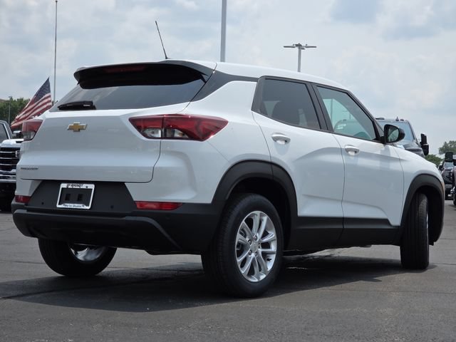 New 2026 Chevrolet TrailBlazer LS w/ LS Convenience Package FWD image 13