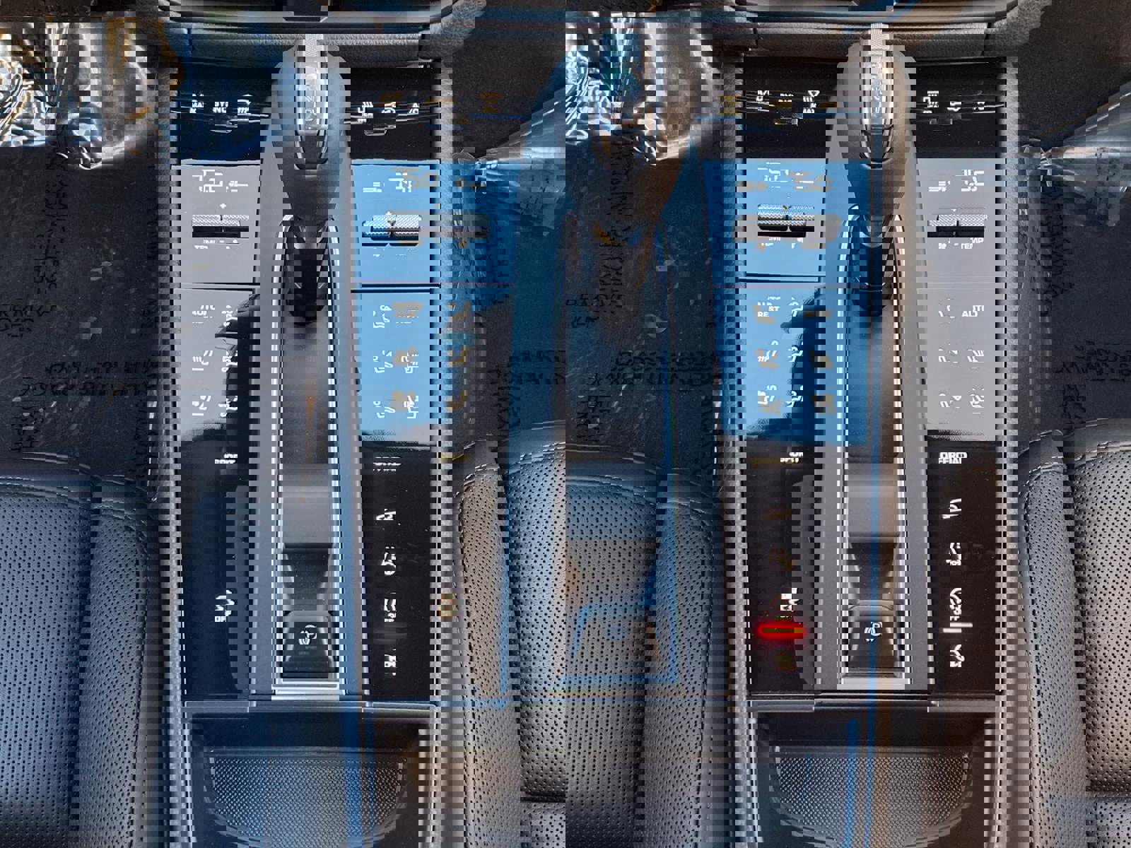 Used 2022 Porsche Macan image 19