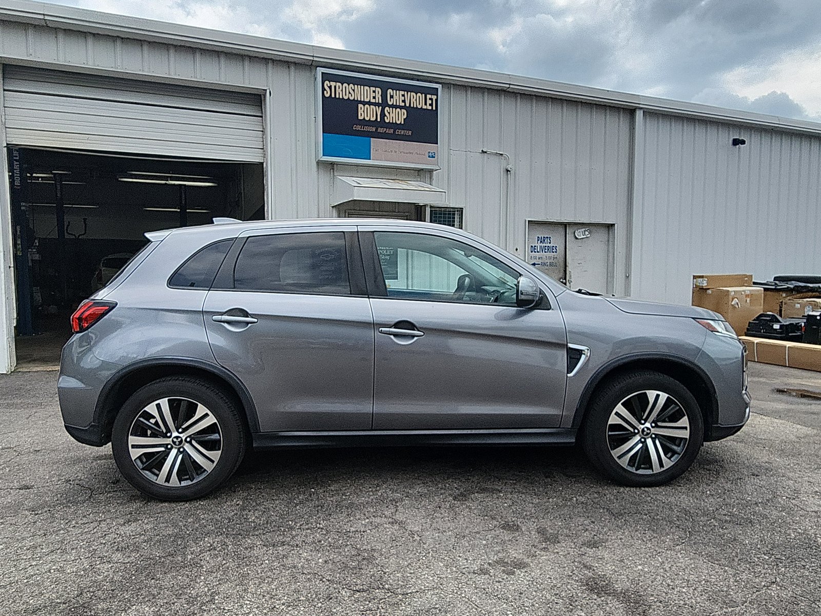 Used 2020 Mitsubishi Outlander Sport Black Edition AWD/4WD image 6