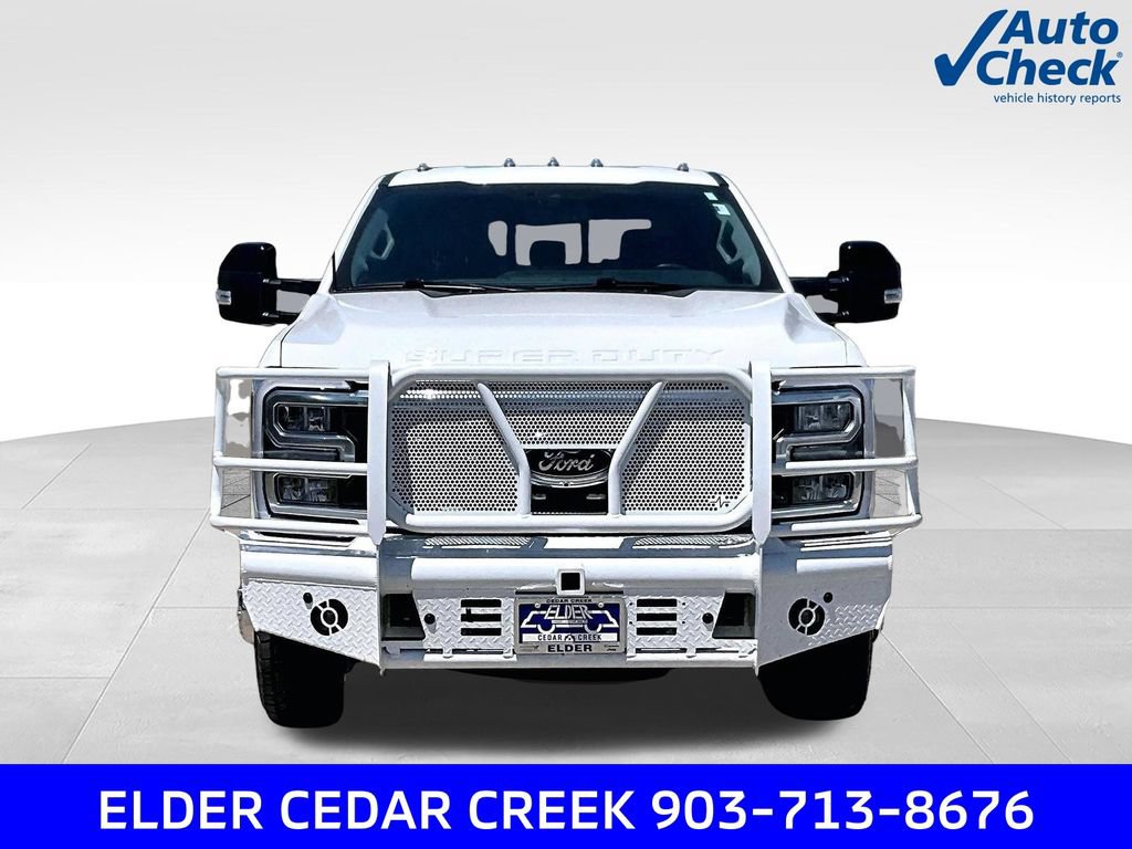 Used 2025 Ford F350 Lariat AWD/4WD image 3