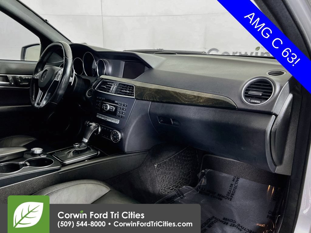Used 2012 Mercedes-Benz C 63 AMG Sedan image 31