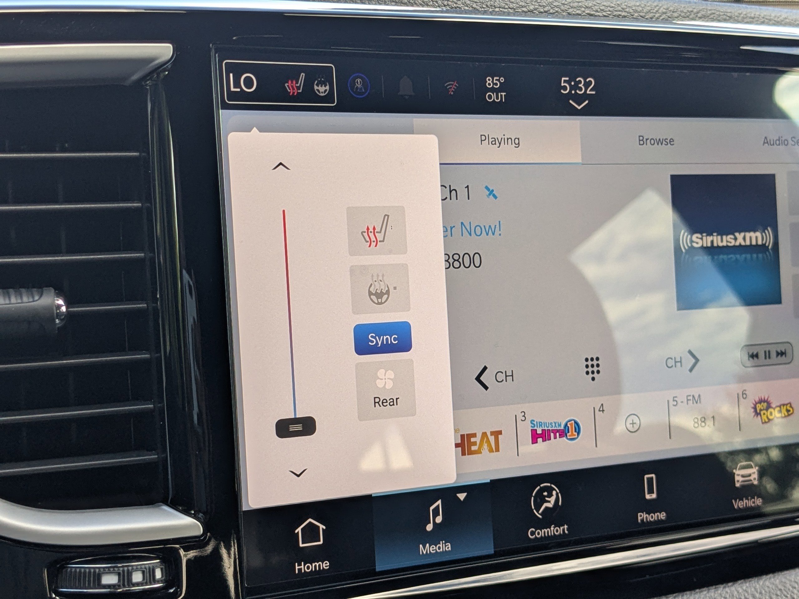 New 2026 Chrysler Pacifica Select image 22