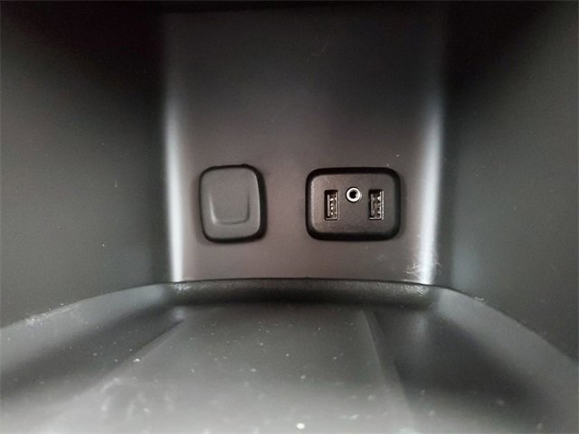 Used 2019 GMC Acadia SLE w/ Driver Alert Package I image 34