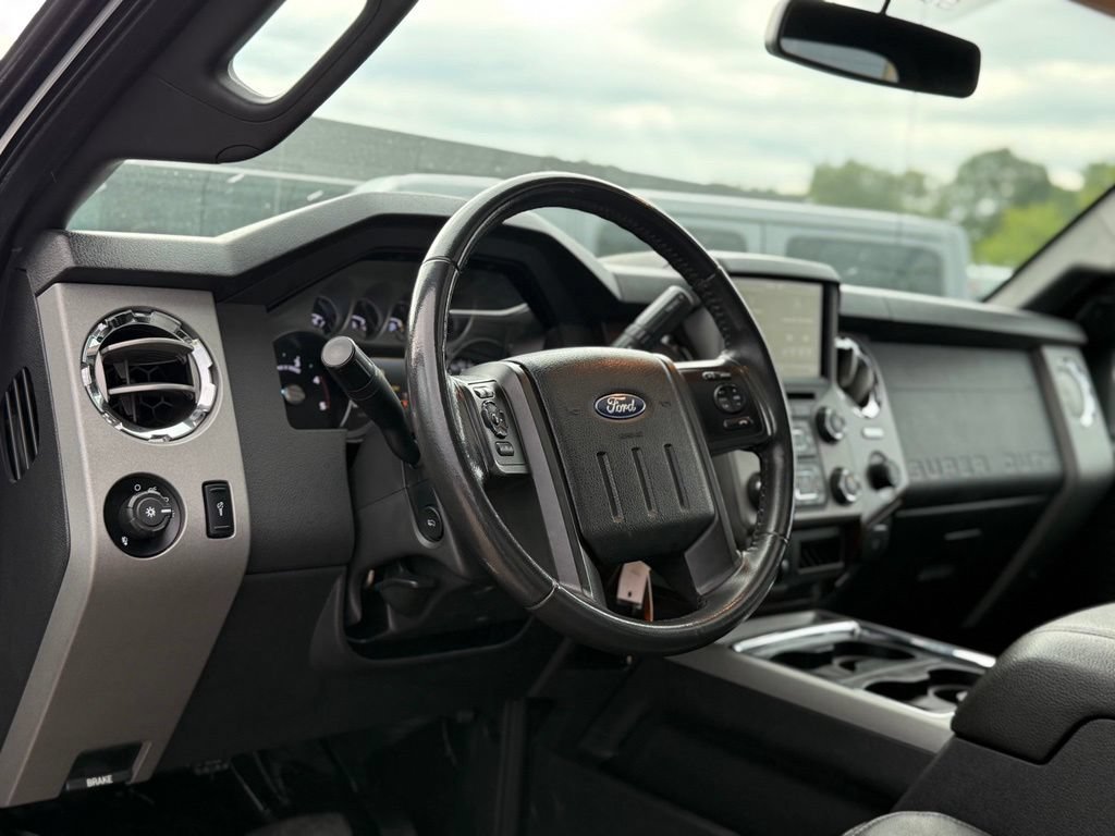 Used 2016 Ford F350 Lariat w/ Lariat Ultimate Package AWD/4WD image 13