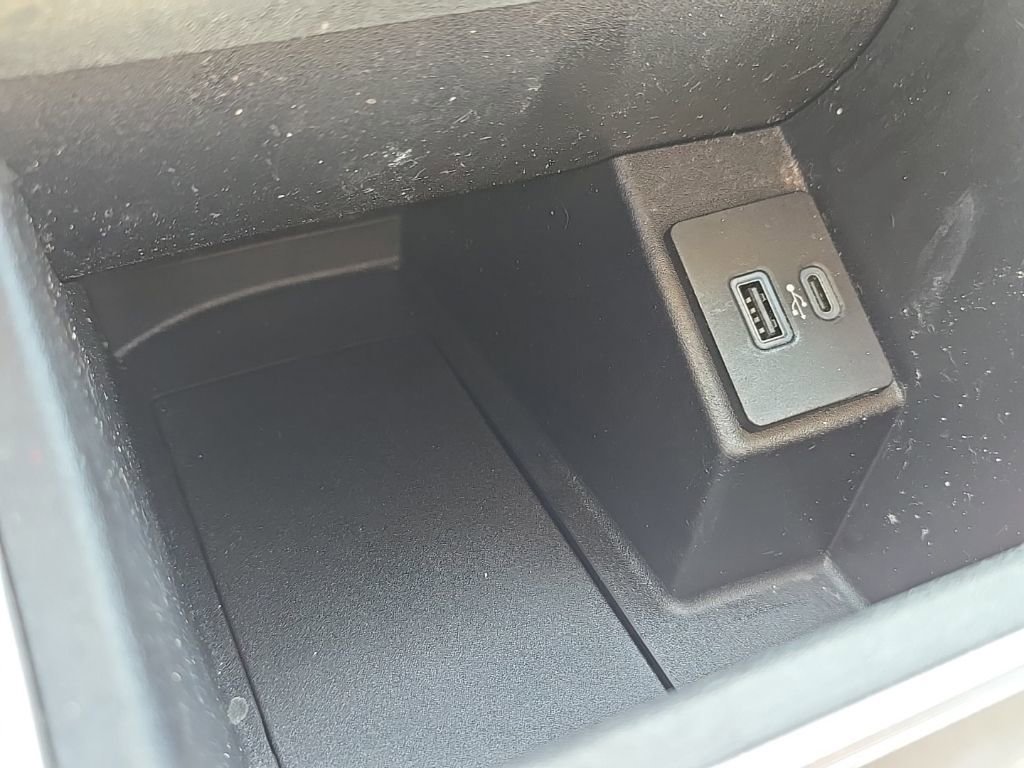 Used 2023 Ford Edge SEL AWD/4WD image 39