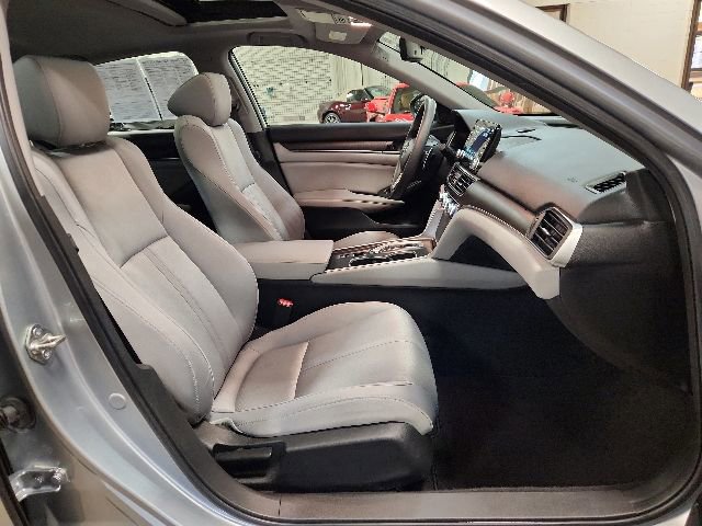 Used 2019 Honda Accord EX image 29