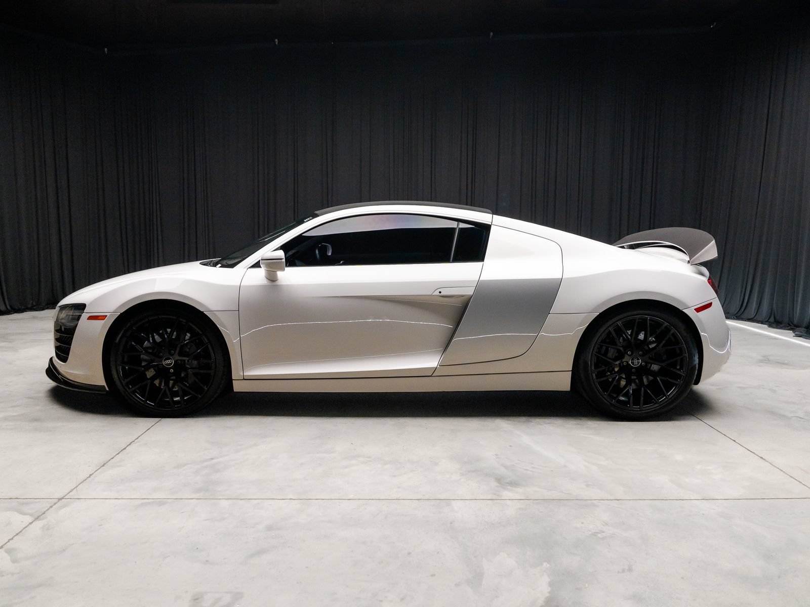 Used 2014 Audi R8 V8 AWD/4WD image 6