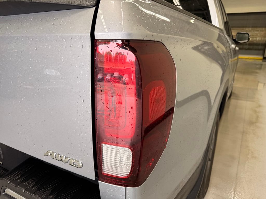 Used 2020 Honda Ridgeline RTL-E image 5
