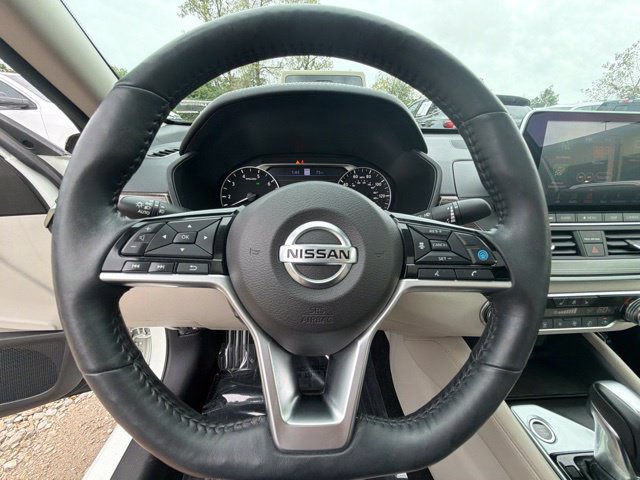 Used 2019 Nissan Altima 2.5 Platinum FWD image 25