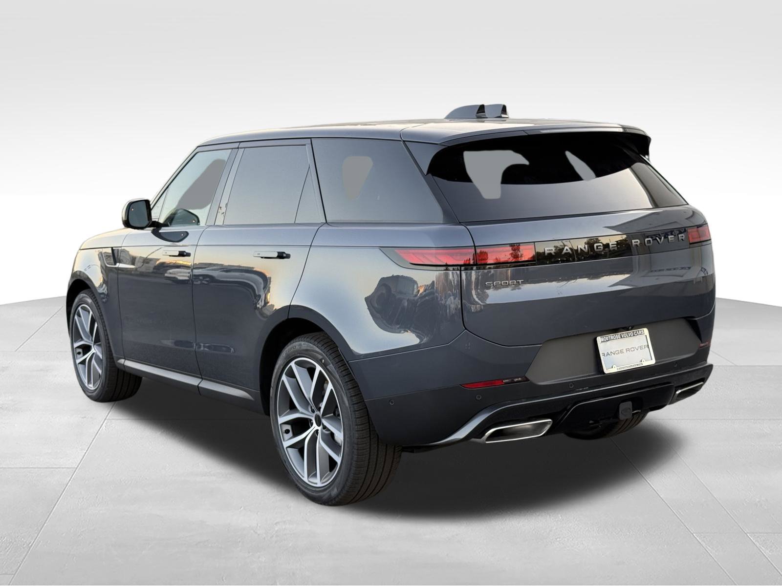 New 2027 Land Rover Range Rover Sport SE AWD/4WD image 3