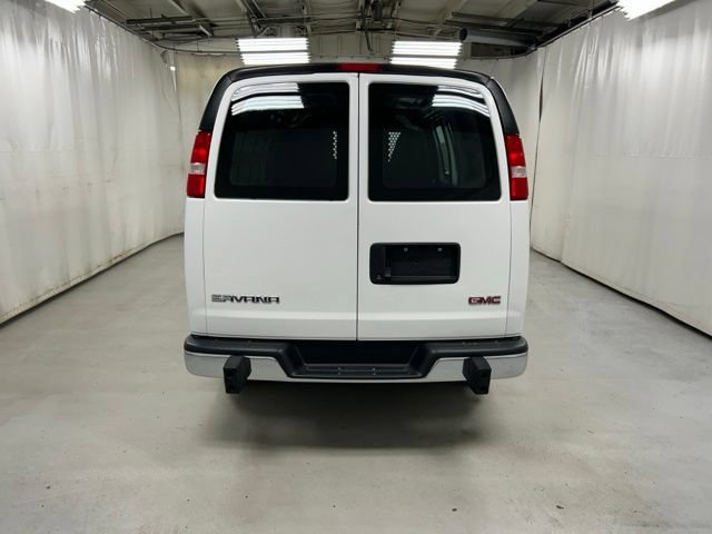 Used 2025 GMC Savana 2500 w/ Driver Convenience Package RWD image 6