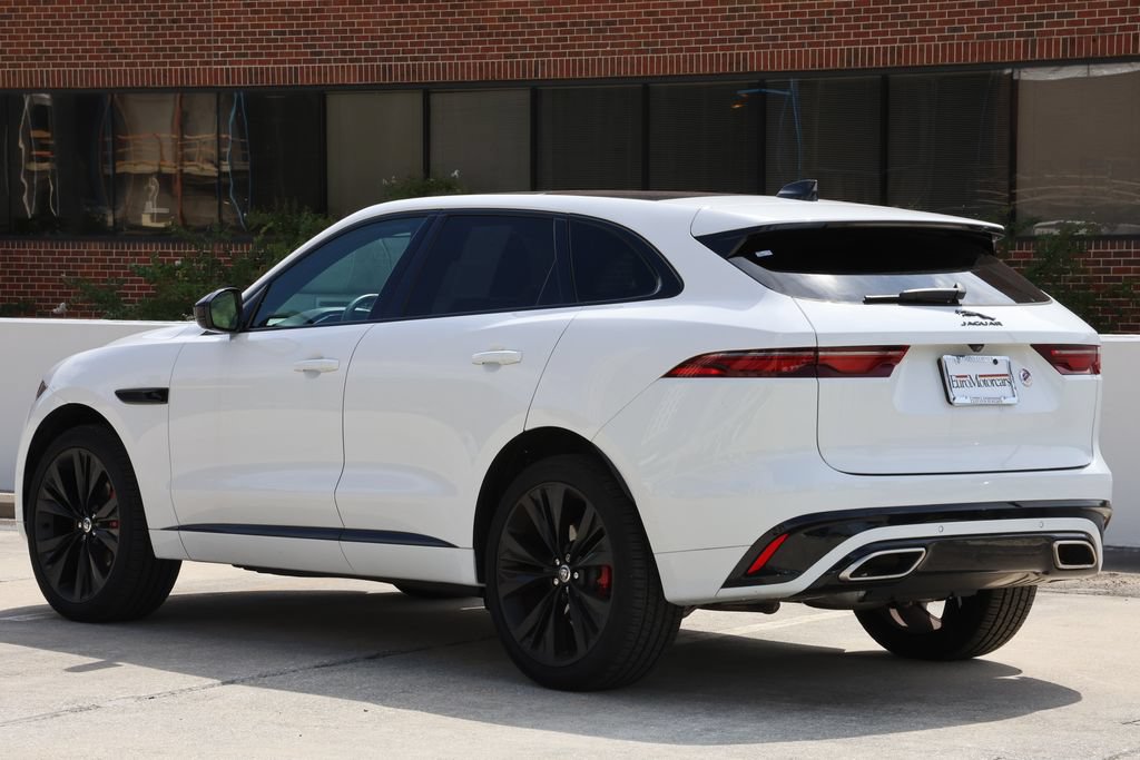 Used 2025 Jaguar F-PACE R-Dynamic S AWD/4WD image 2