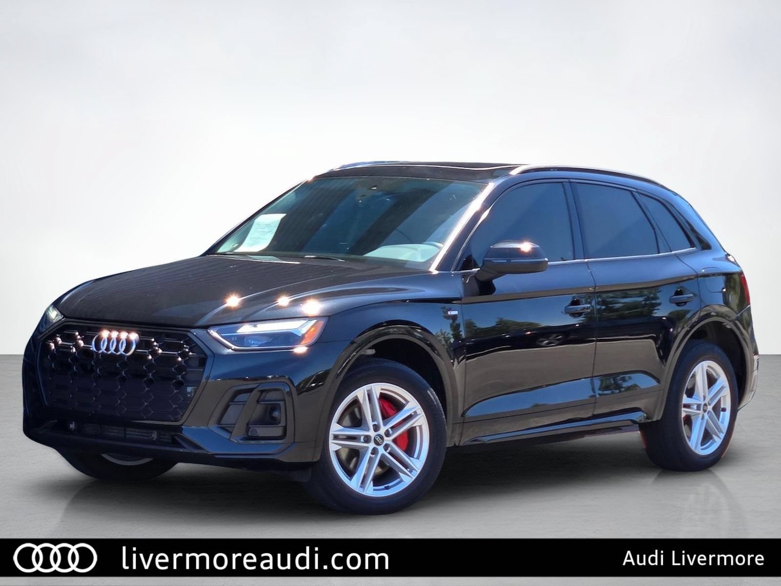 Used 2023 Audi Q5 e Premium w/ Convenience Package