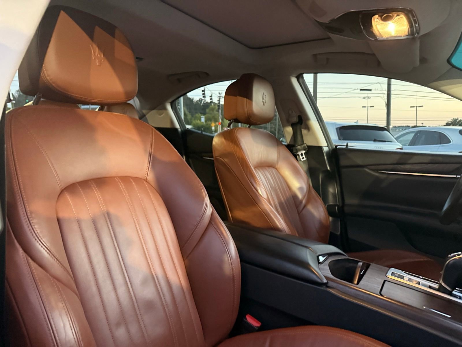 Used 2015 Maserati Ghibli RWD image 34