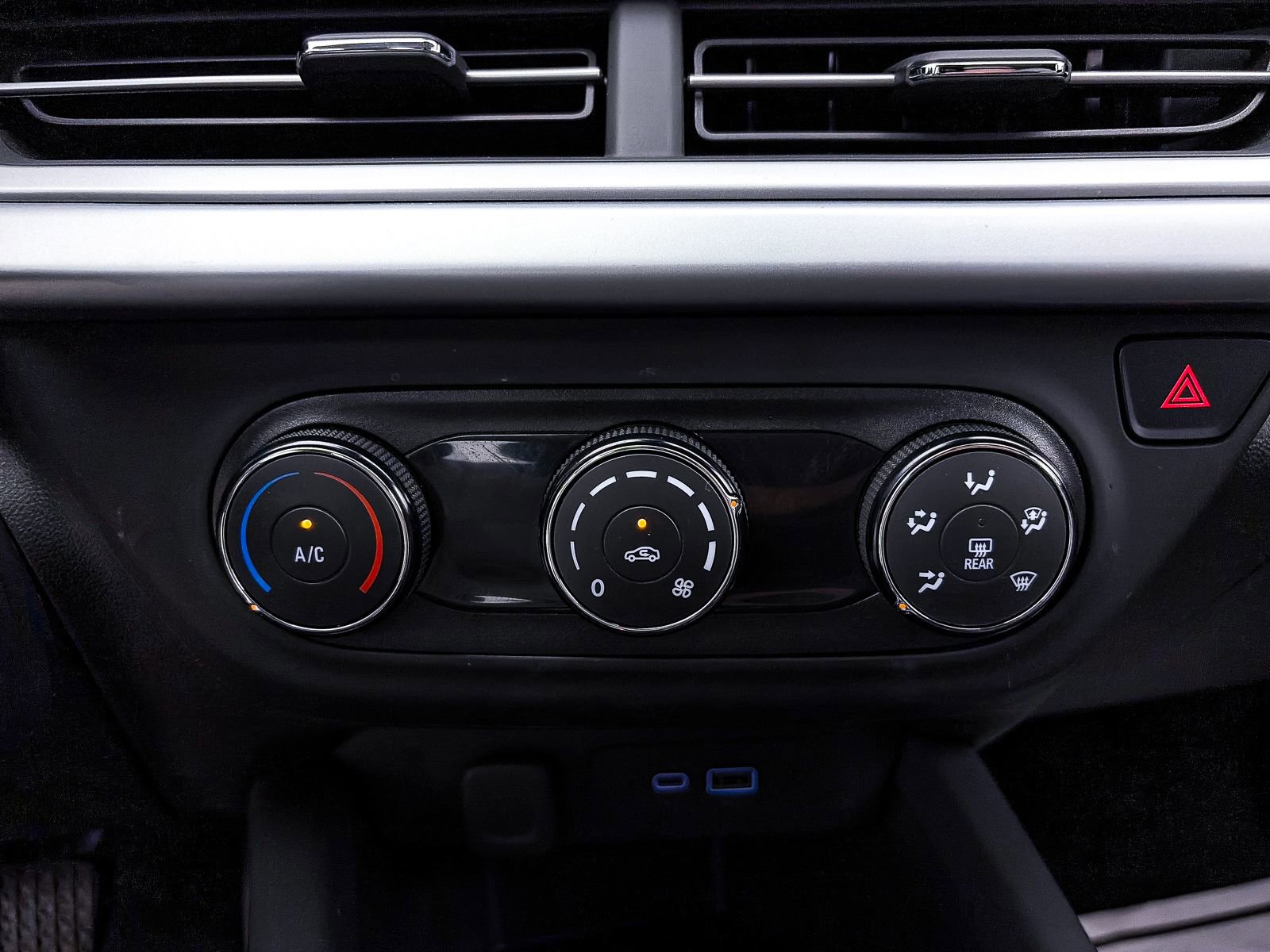 Used 2024 Chevrolet Trax LS w/ Driver Confidence Package image 19