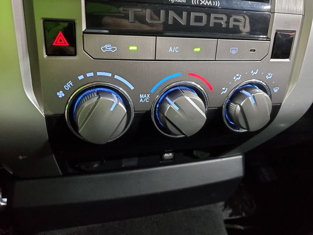 Used 2018 Toyota Tundra SR5 RWD image 32