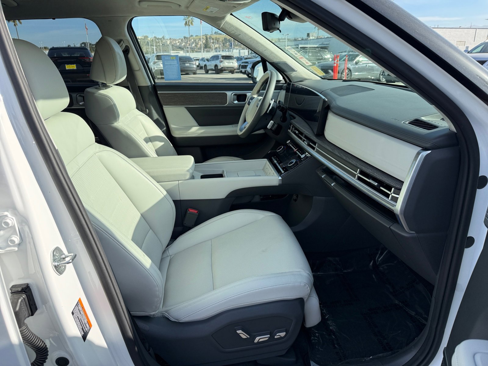 Certified 2025 Hyundai Santa Fe Calligraphy image 20