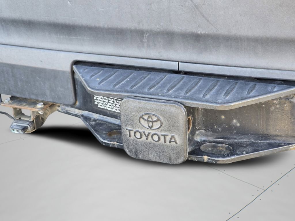 Used 2018 Toyota Highlander XLE AWD/4WD image 25