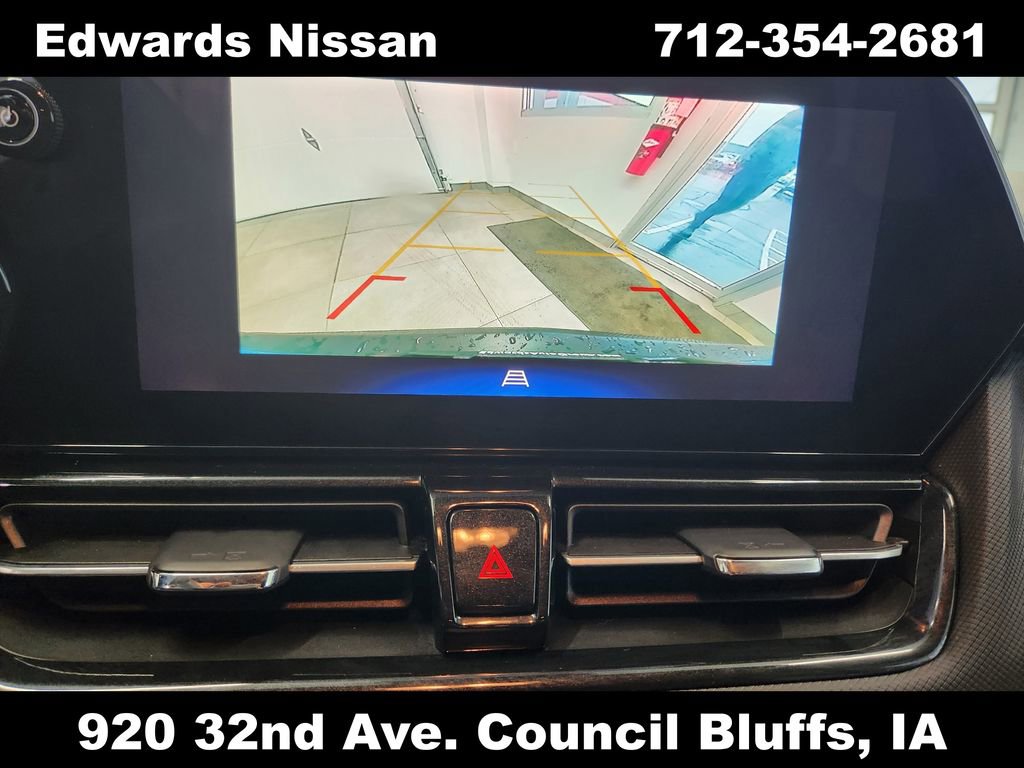 Used 2024 Chevrolet TrailBlazer RS w/ Driver Confidence Package image 29