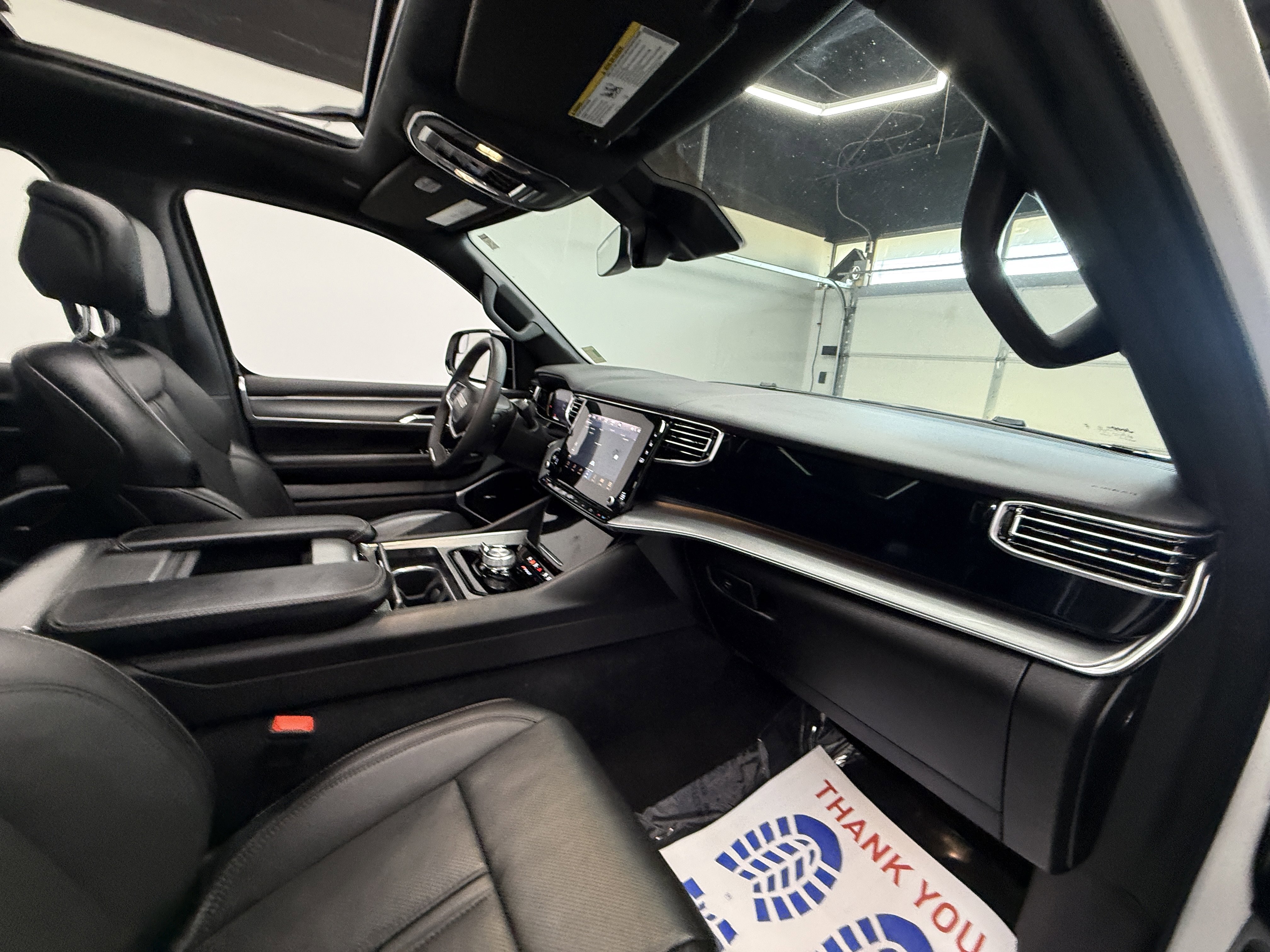 Used 2023 Jeep Wagoneer Series II image 19