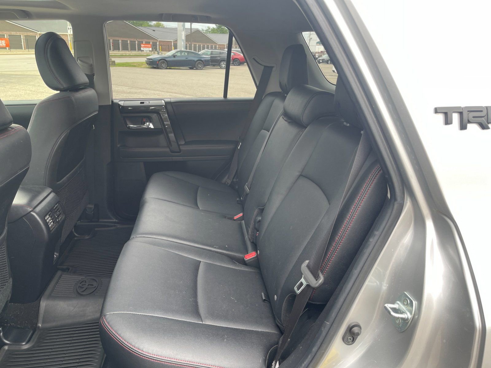 Used 2020 Toyota 4Runner TRD Off-Road Premium w/ Moonroof Package AWD/4WD image 13