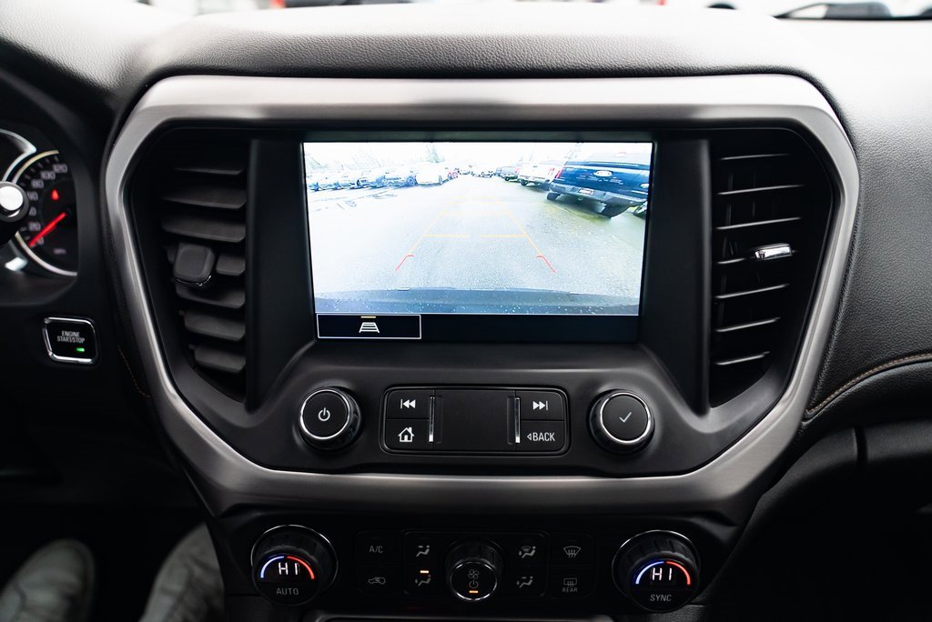 Used 2021 GMC Acadia AT4 image 15