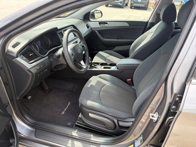 Used 2019 Hyundai Sonata SE FWD image 14