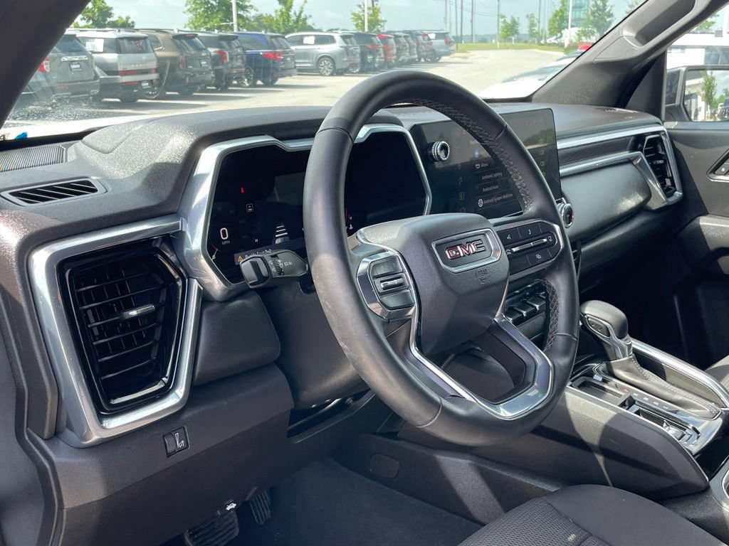 Used 2024 GMC Canyon Elevation RWD image 9