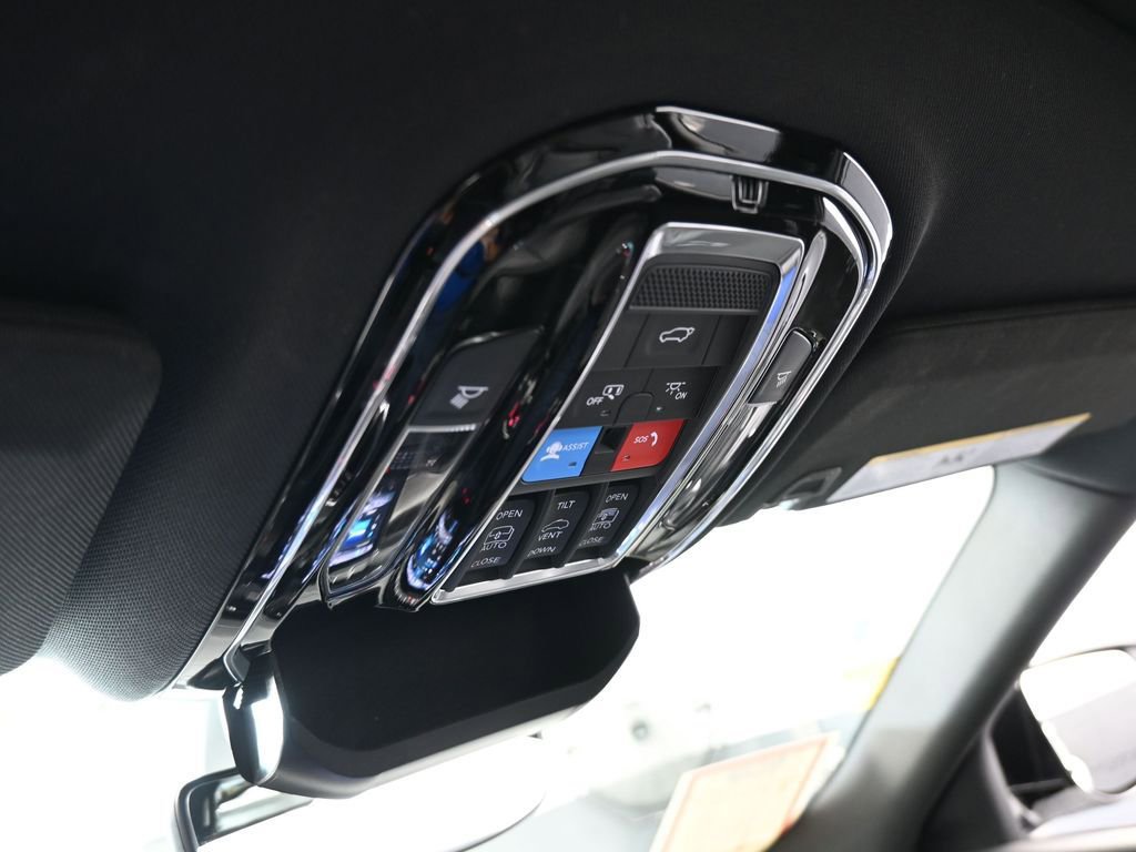 Used 2024 Jeep Grand Cherokee L Overland image 31