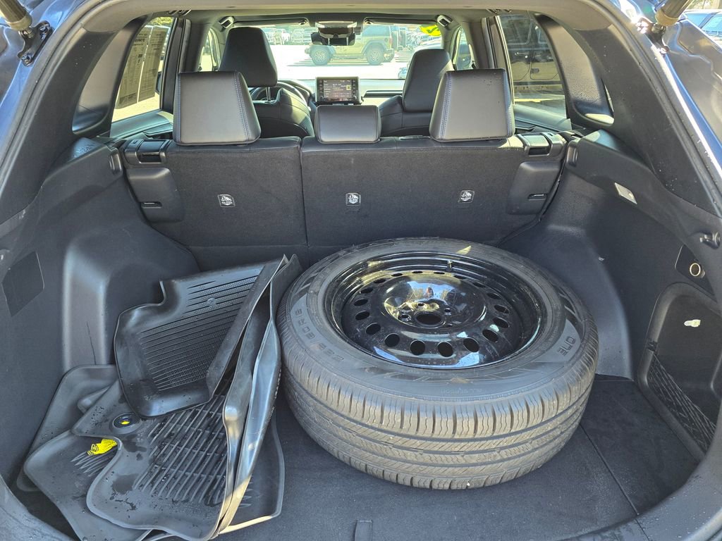 Used 2021 Toyota RAV4 XSE w/ XSE Grade Weather Package image 39