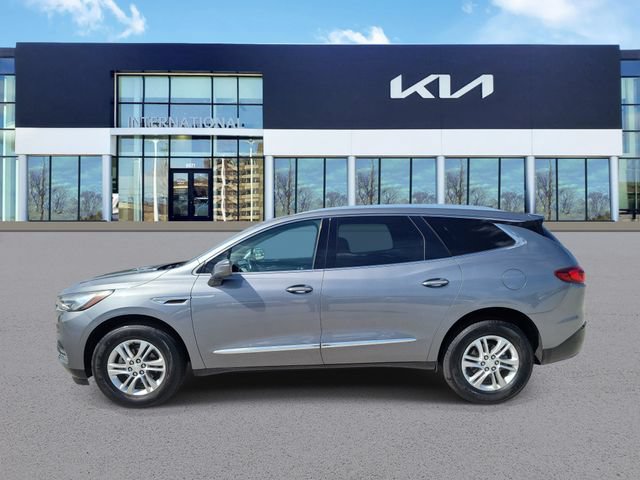 Used 2018 Buick Enclave Essence FWD image 4