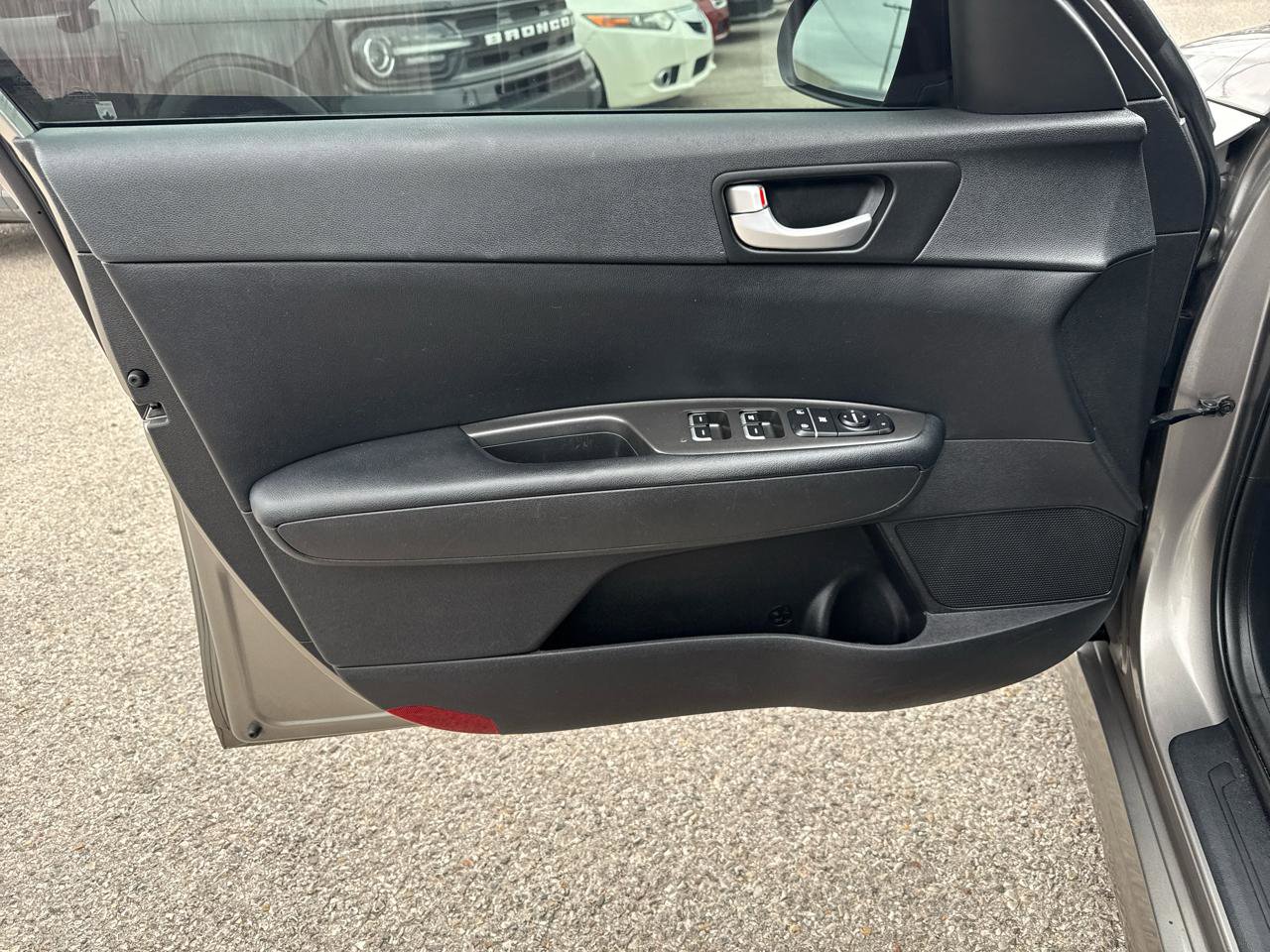 Used 2016 Kia Optima LX FWD image 11