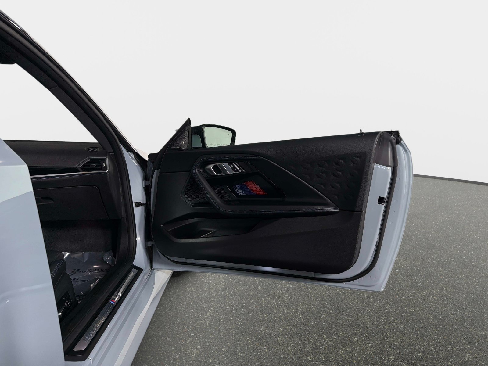 Used 2023 BMW M2 w/ Lighting Package RWD image 22