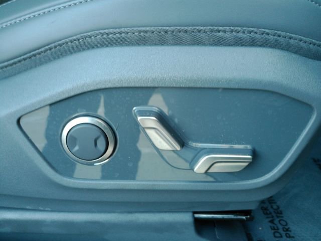 Used 2024 Kia EV9 Light image 22