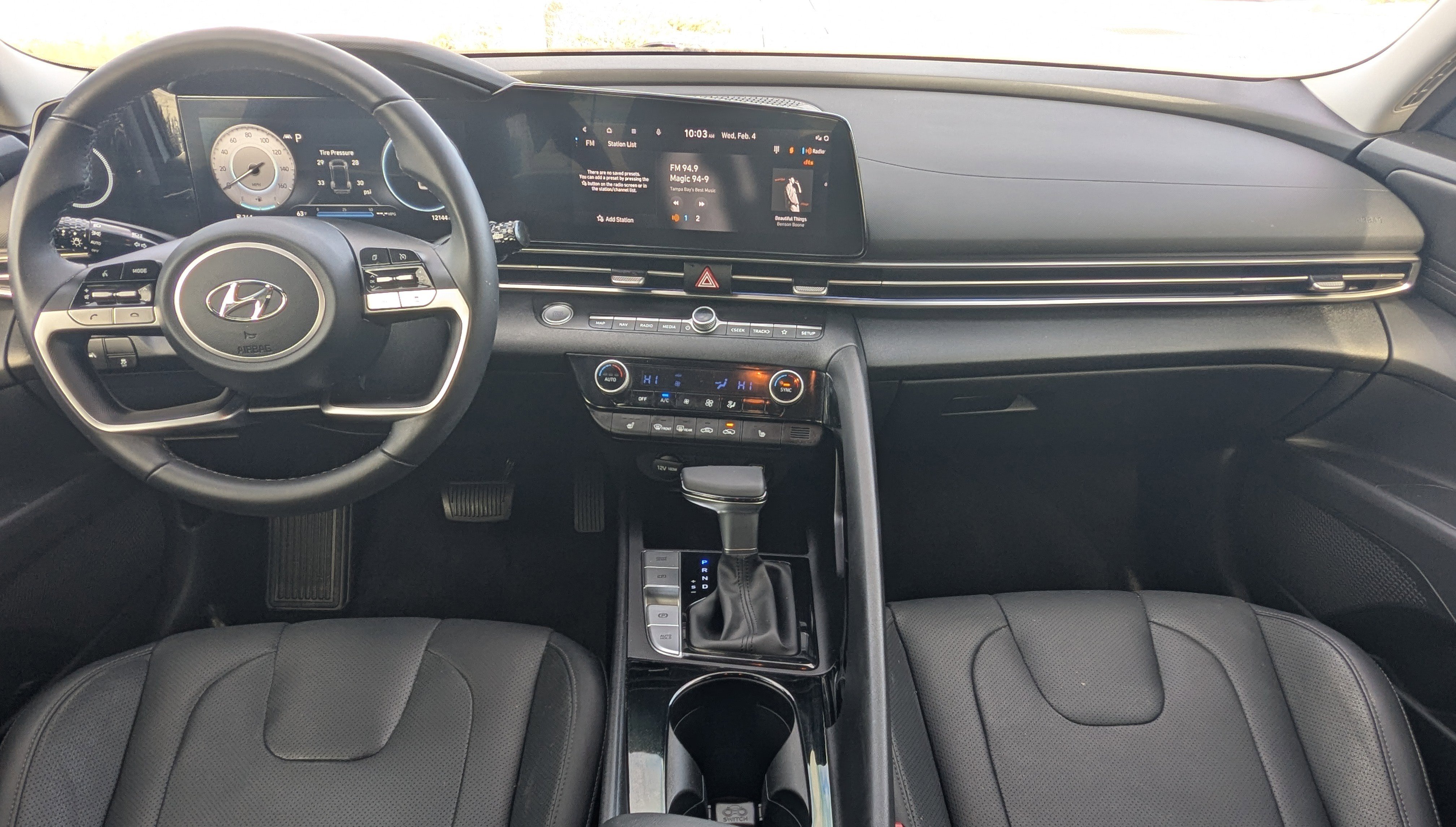 Used 2023 Hyundai Elantra Limited image 17