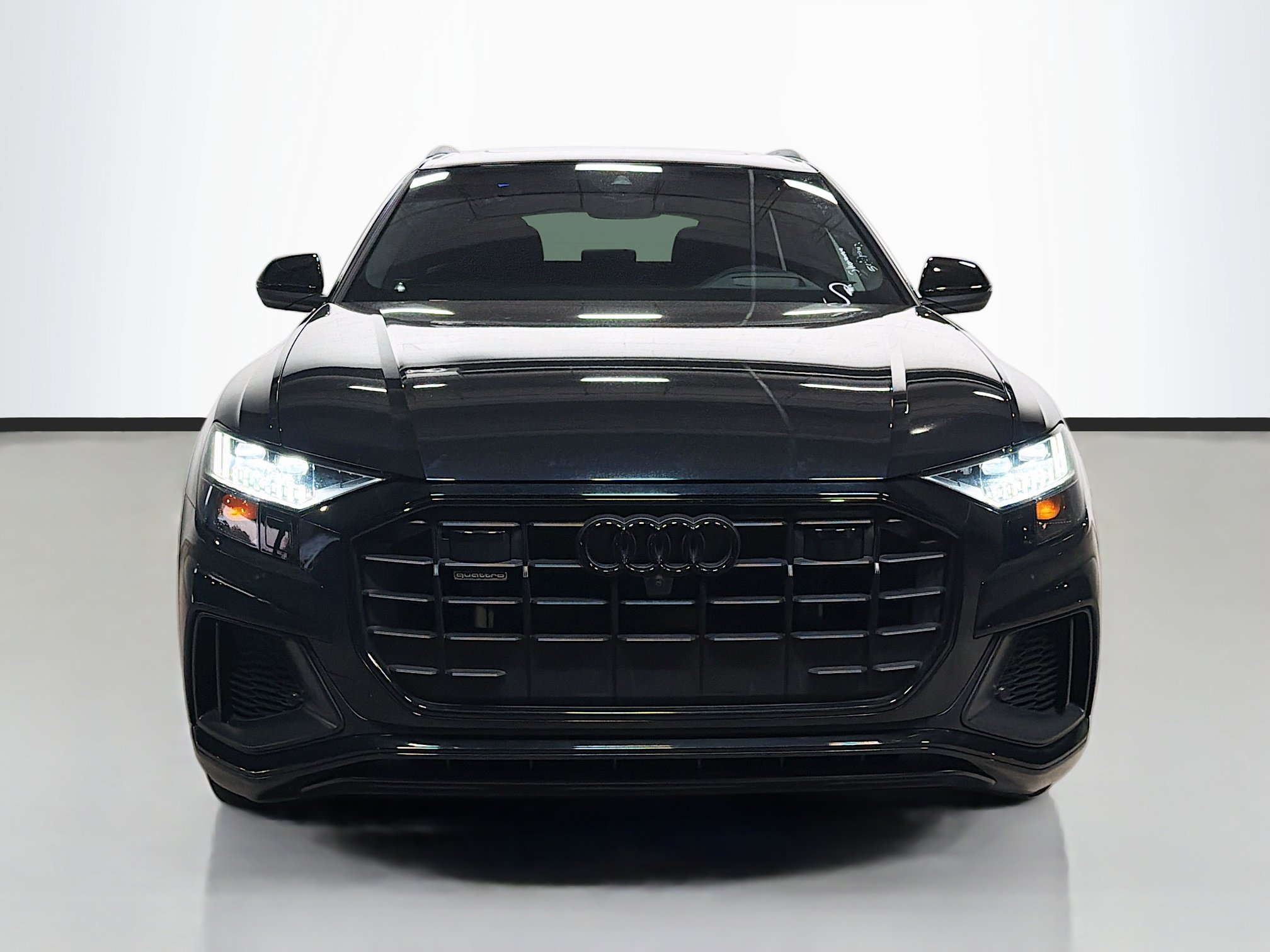 Used 2023 Audi Q8 Prestige image 8