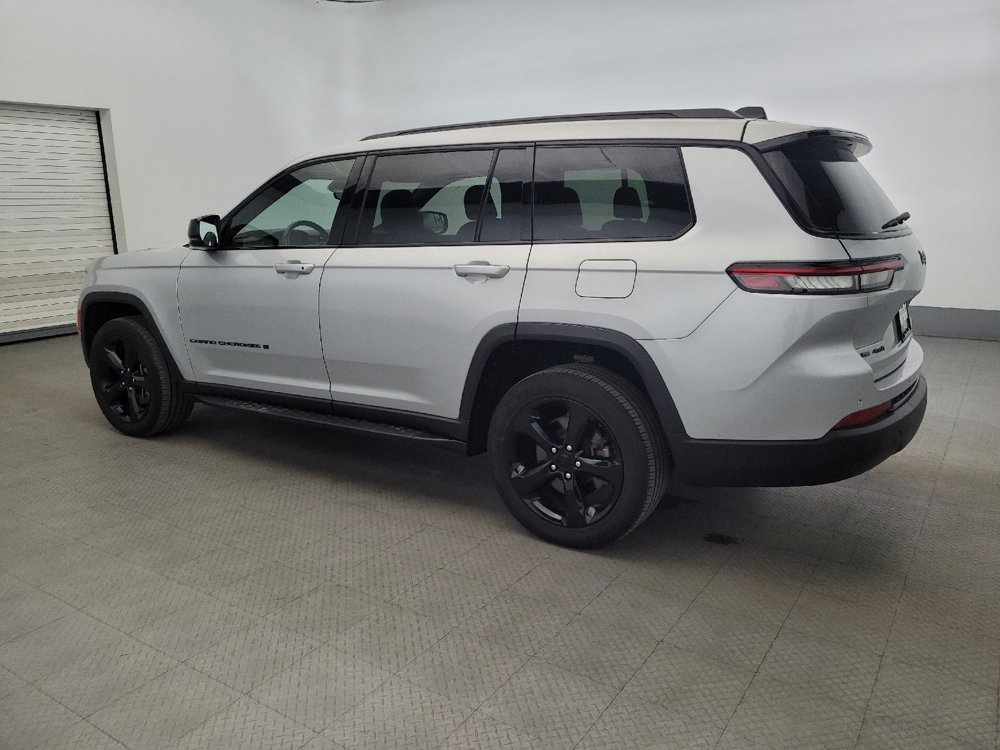 Used 2021 Jeep Grand Cherokee L Laredo AWD/4WD image 3