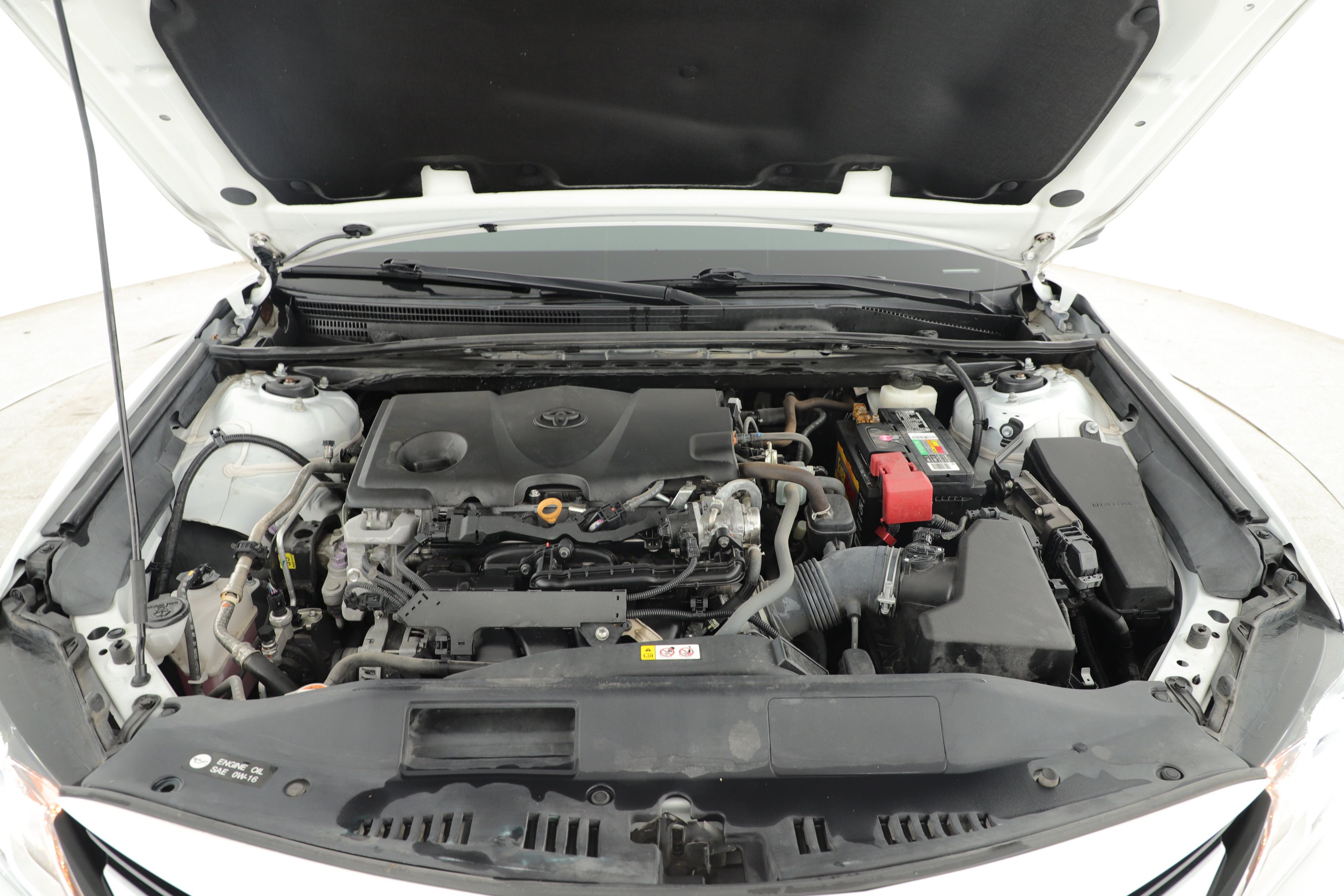 Used 2022 Toyota Camry LE FWD image 6